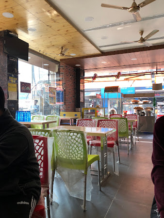 photo de Agra Tikki Restaurant à Sri Ganganagar