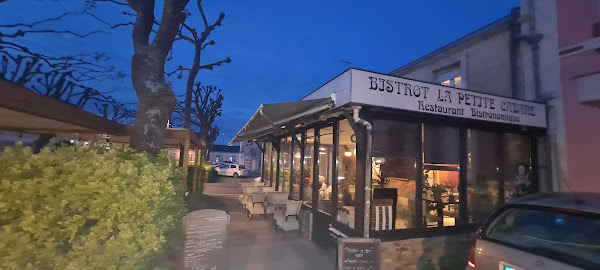 photo de Bistrot La Petite Cabane à Châtelaillon-Plage
