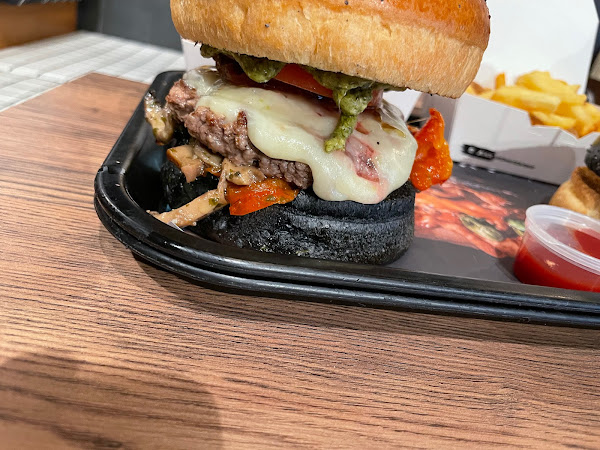 photo de Black And White Burger - Charleroi à Charleroi