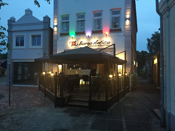 photo de Borgo Antico Italiano Restaurant à Fehmarn
