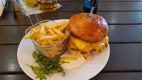 photo de Buffalo Pub Pizza & Burger à Opatów