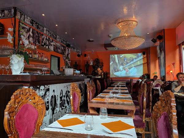 photo de Café Bollywood - Restaurant indien à Genève à Genève