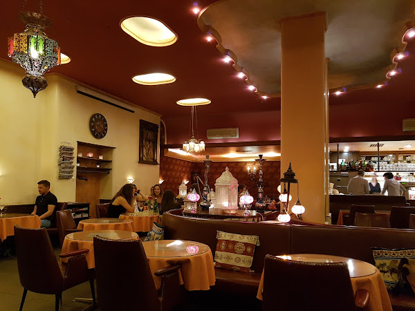 photo de Café Restaurant Domino GmbH à Bern