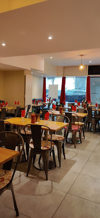 photo de Chez Lola à Courbevoie