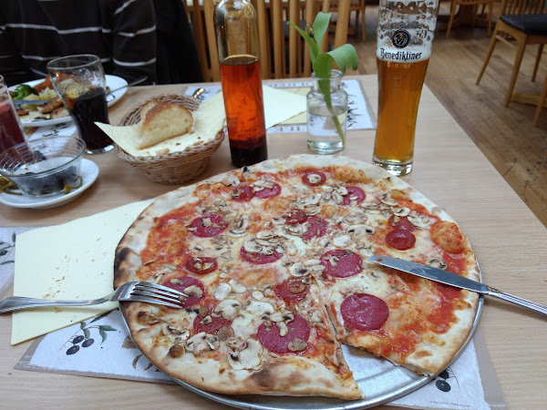 photo de Damas Grill à Saarbrücken
