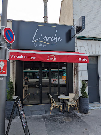photo de L'arche by aleya à Courbevoie