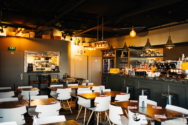 photo de LA CANTINE A MAMIE - Restaurant - Bar - LUNEL à Lunel