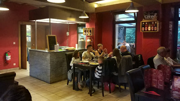photo de La Vache Rouge restaurant à Walcourt