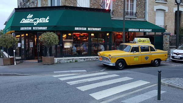 photo de Le New York. à Le Chesnay-Rocquencourt
