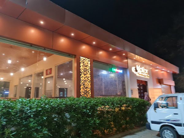 photo de Madhav Garden Restaurant à Gandhinagar