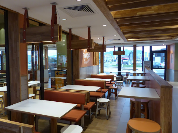 photo de McDonald's Cernay à Cernay