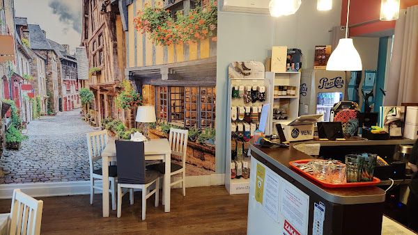 photo de Na Poddaszu Restauracja&Kawiarnia à Łowicz