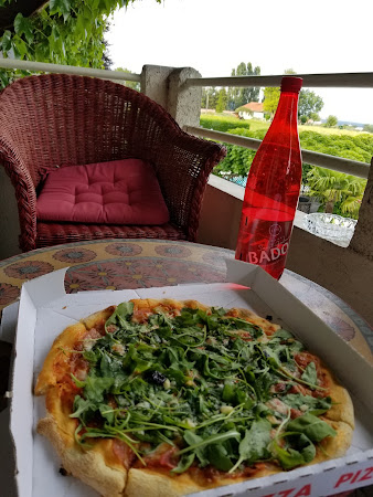 photo de Pizza le nomade à Saint-Genis-Pouilly