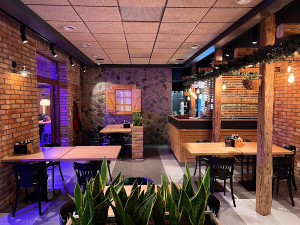 photo de Pizzeria i Restauracja Kuchnia Italia à Poznań