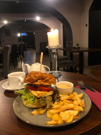 photo de Restauracja Kameralna à Jastrzębie-Zdrój