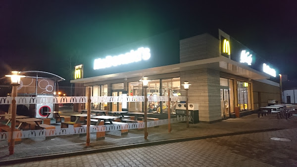 photo de Restauracja McDonald's à Łowicz