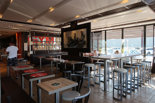 photo de Restauracja McDonald's à Płońsk