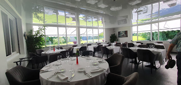 photo de Restaurant Un Moment chez Bacchus à Maubeuge