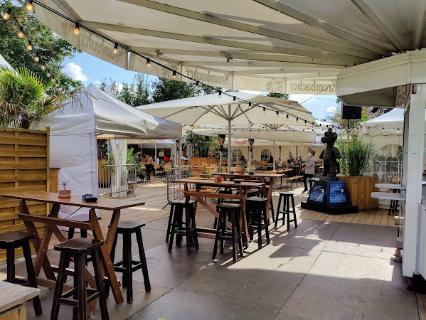 photo de Steinmeister's Biergarten - Oskar am Kanal à Herne