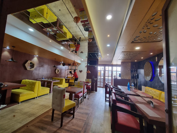 photo de The Height 18, Cusine Family Restaurant à Jamshedpur