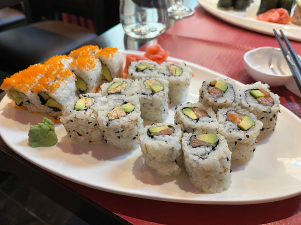 photo de ZEN SUSHI Puteaux à Puteaux
